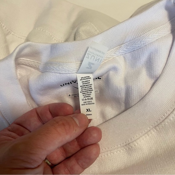 Urban Outfitters Sweatshirt XL New White Pink Frankenstein - Picture 6 of 11